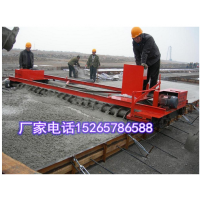 雞西市 橋面懸軌式路面三輥軸攤鋪機(jī) 高速公路軌道攤平機(jī)