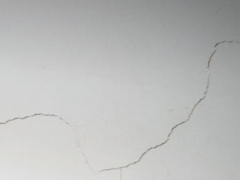 房頂漏水用什么材料修補